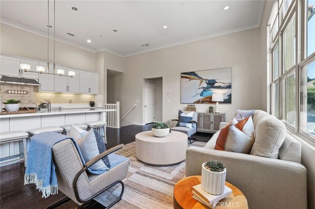 47 Mayfair, Irvine, CA 92620