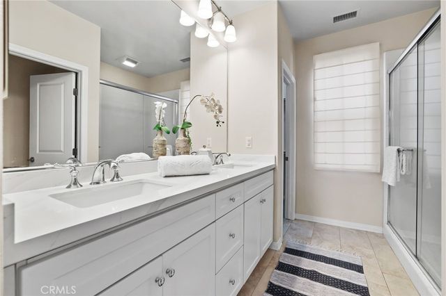 47 Mayfair, Irvine, CA 92620