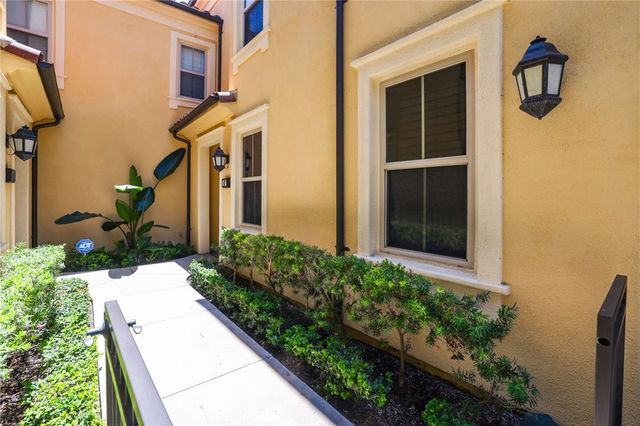 47 Mayfair, Irvine, CA 92620