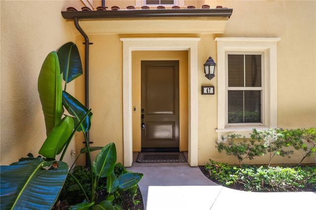 47 Mayfair, Irvine, CA 92620