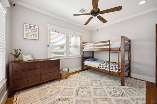 611 Cordell Street, Houston, TX 77009