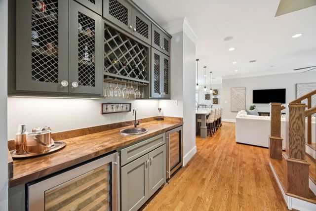611 Cordell Street, Houston, TX 77009