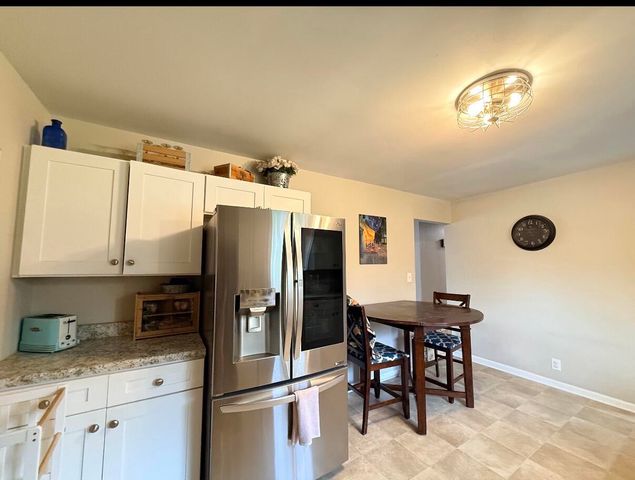 5828 W 122nd Avenue, Crown Point, IN 46307