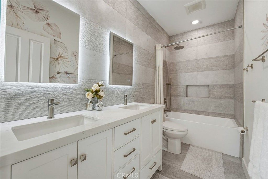 Image 21 of property listing at 55 Coriander, Irvine, CA 92603