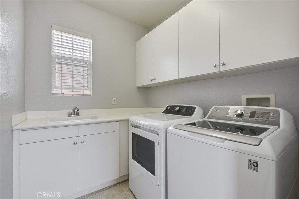 Image 24 of property listing at 55 Coriander, Irvine, CA 92603