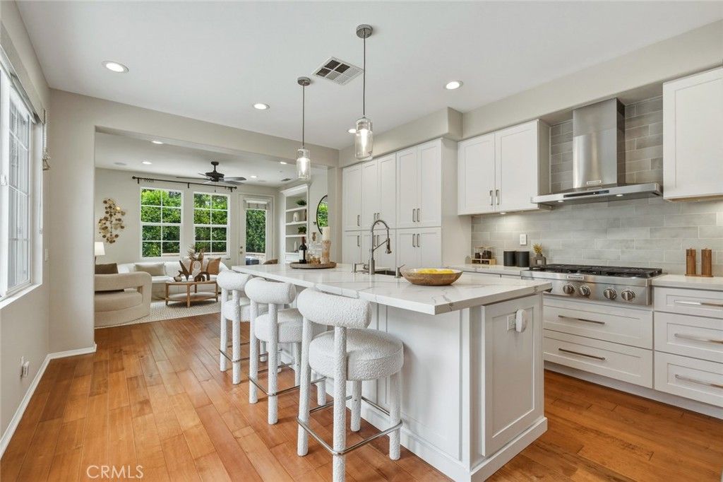 Image 5 of property listing at 55 Coriander, Irvine, CA 92603