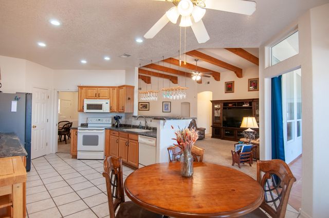 3465 Calle Suenos SE, Rio Rancho, NM 87124