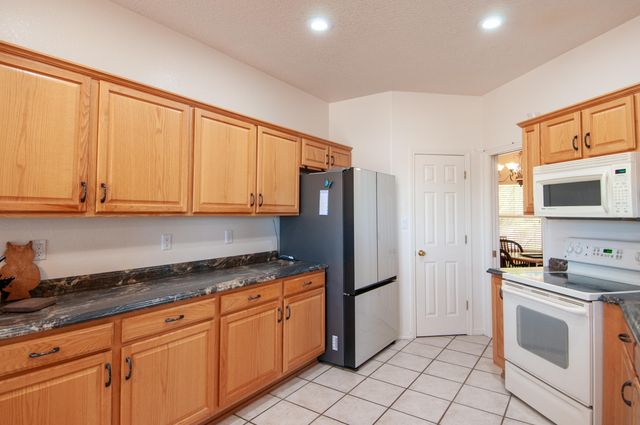 3465 Calle Suenos SE, Rio Rancho, NM 87124