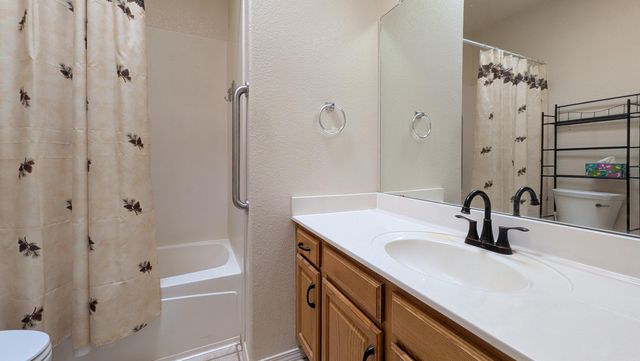 3465 Calle Suenos SE, Rio Rancho, NM 87124