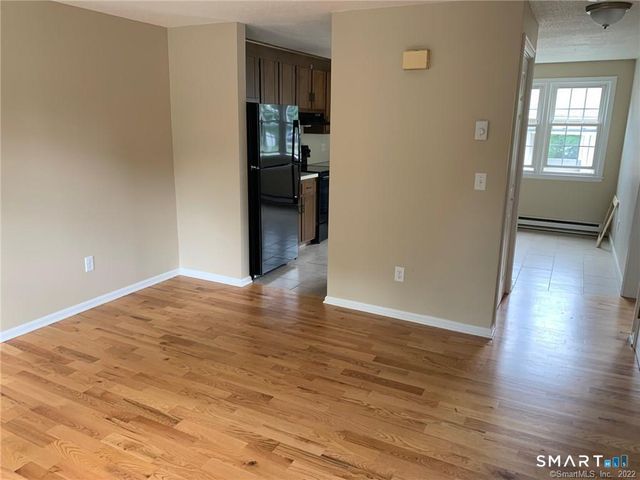 900 South Main Street 7, Southington, CT 06479