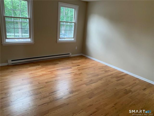 900 South Main Street 7, Southington, CT 06479