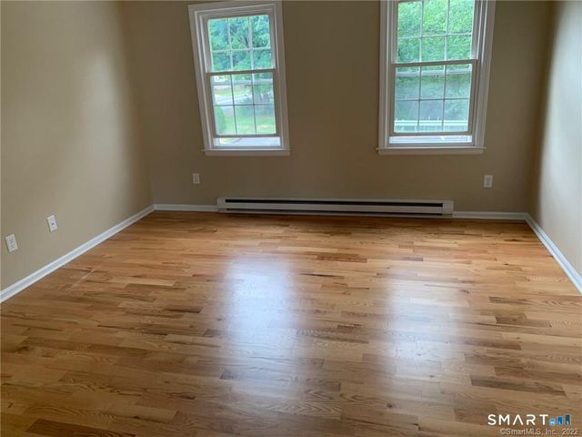 900 South Main Street 7, Southington, CT 06479