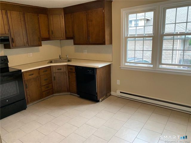900 South Main Street 7, Southington, CT 06479