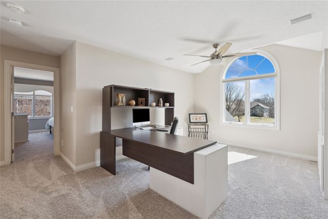 11875 NW Oaktree Drive, Grimes, IA 50111