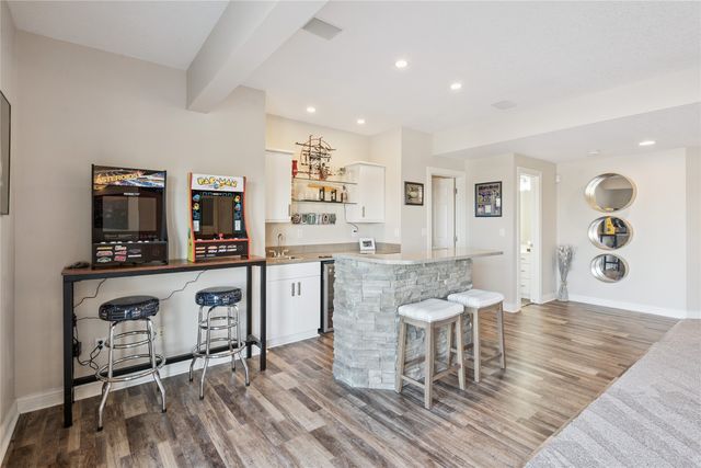 11875 NW Oaktree Drive, Grimes, IA 50111