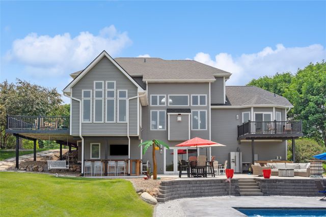 11875 NW Oaktree Drive, Grimes, IA 50111