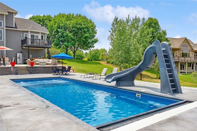 11875 NW Oaktree Drive, Grimes, IA 50111