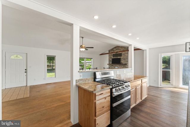 11270 OLD STILLHOUSE RD, Boston, VA 22713