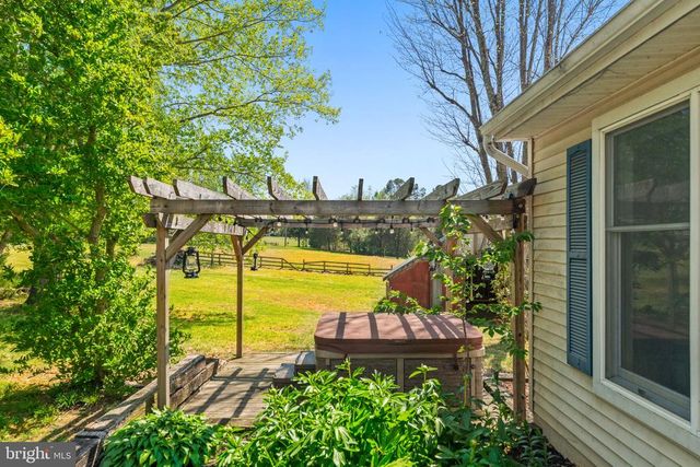 11270 OLD STILLHOUSE RD, Boston, VA 22713