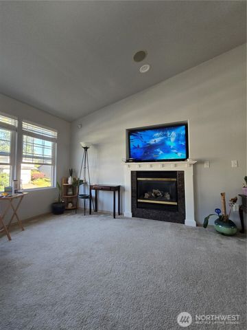 6608 79th Drive NE, Marysville, WA 98270