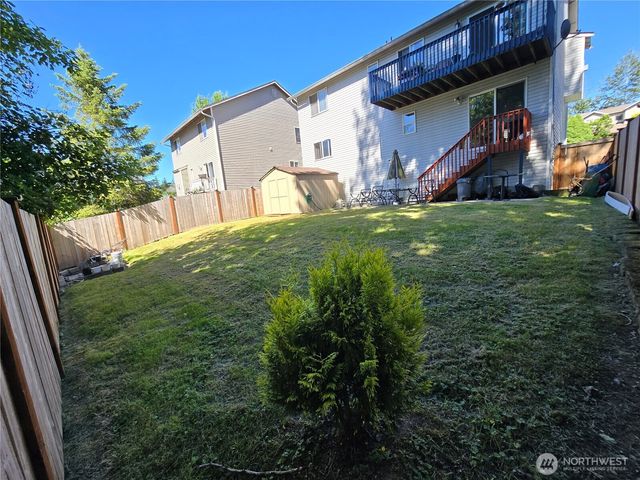 6608 79th Drive NE, Marysville, WA 98270