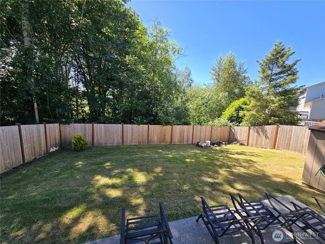 6608 79th Drive NE, Marysville, WA 98270
