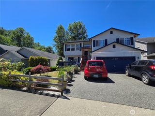 6608 79th Drive NE, Marysville, WA 98270