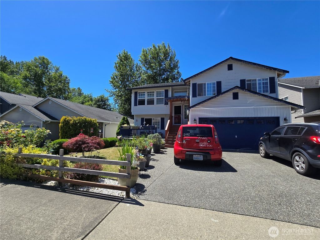 6608 79th Drive NE, Marysville, WA 98270