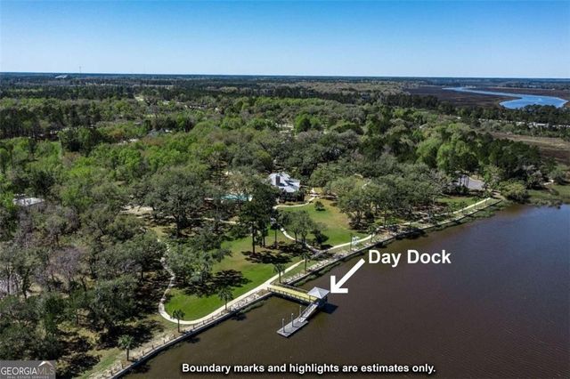 116 Gannett Trail, Waverly, GA 31565