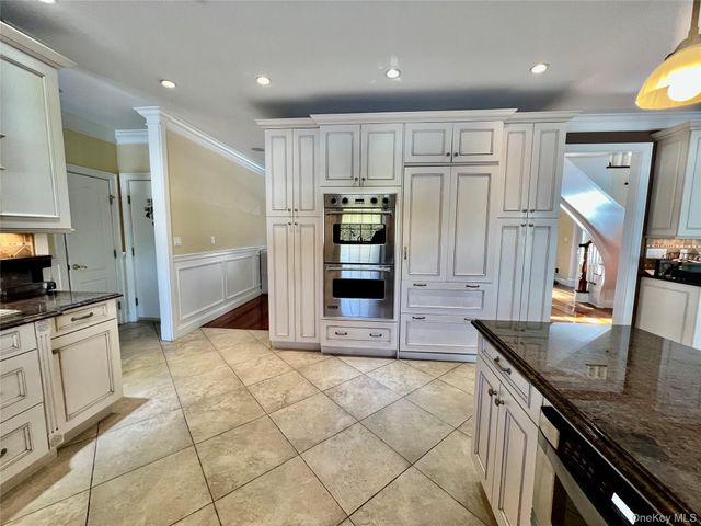 3683 Orchard Road, Wantagh, NY 11793