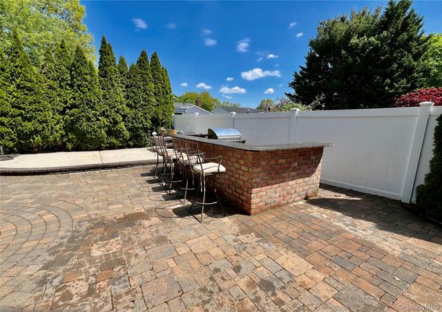 3683 Orchard Road, Wantagh, NY 11793