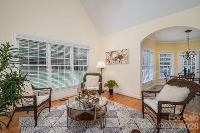 5059 Graystone Estates Drive, Belmont, NC 28012
