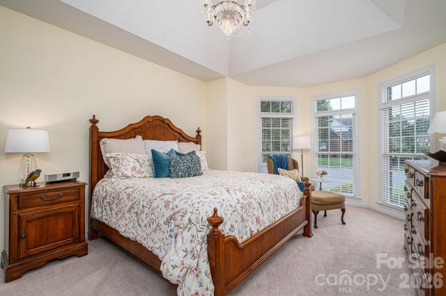 5059 Graystone Estates Drive, Belmont, NC 28012