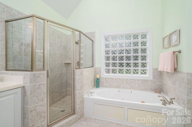 5059 Graystone Estates Drive, Belmont, NC 28012