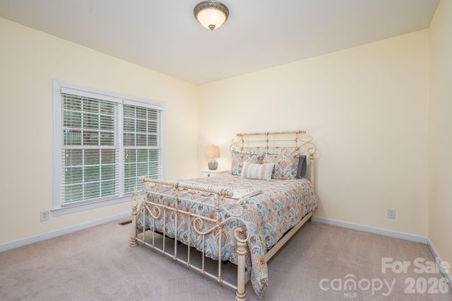 5059 Graystone Estates Drive, Belmont, NC 28012