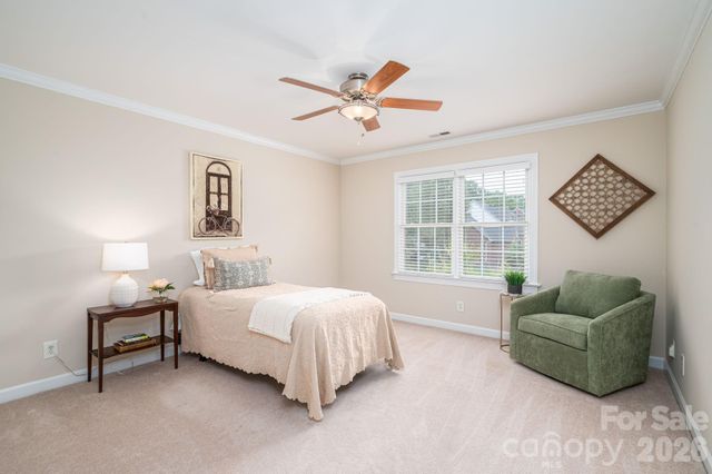 5059 Graystone Estates Drive, Belmont, NC 28012