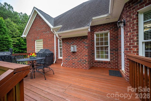5059 Graystone Estates Drive, Belmont, NC 28012