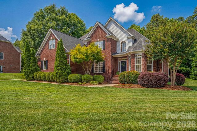 5059 Graystone Estates Drive, Belmont, NC 28012