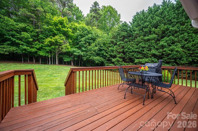 5059 Graystone Estates Drive, Belmont, NC 28012