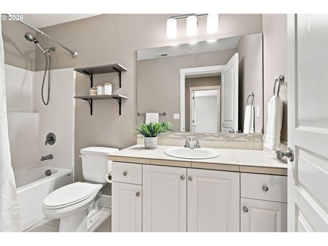 14667 Nw PIONEER Rd, Beaverton, OR 97006