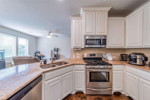 534 Alexandra Avenue, Richardson, TX 75081