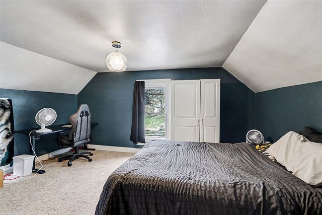 302 S Maple Street, Sturgis, MI 49091