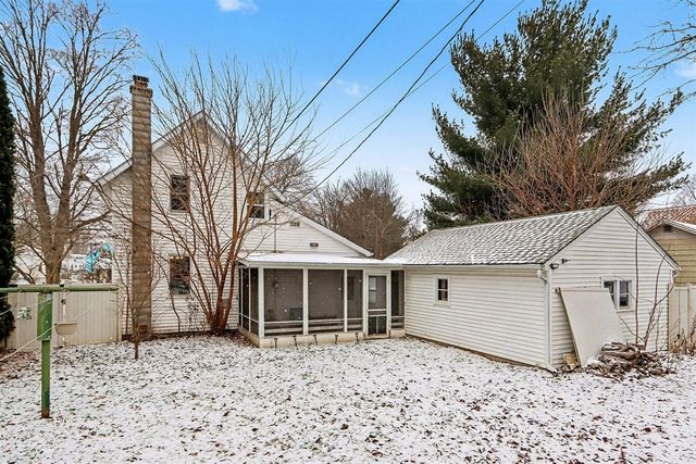 302 S Maple Street, Sturgis, MI 49091