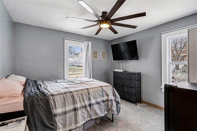 302 S Maple Street, Sturgis, MI 49091