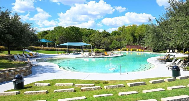 1944 Newport Drive, Lancaster, TX 75146