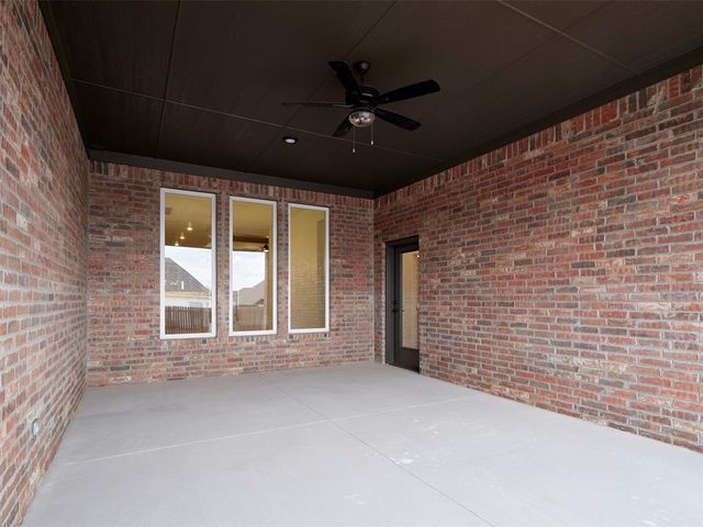 16309 Dakota Drive, Oklahoma City, OK 73170