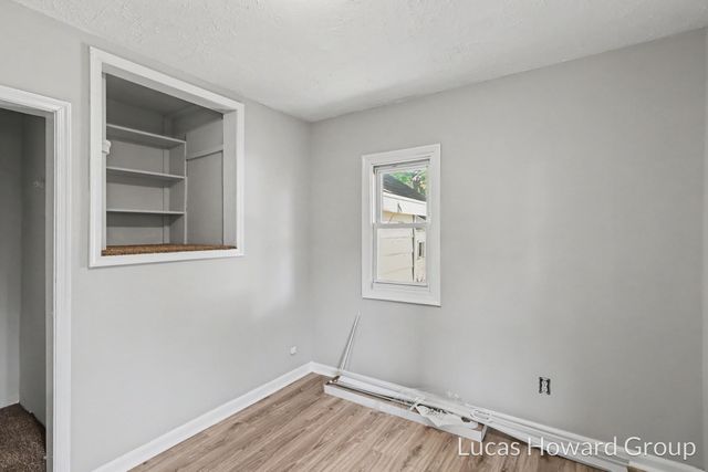 29 Shellenberger Avenue, Battle Creek, MI 49037