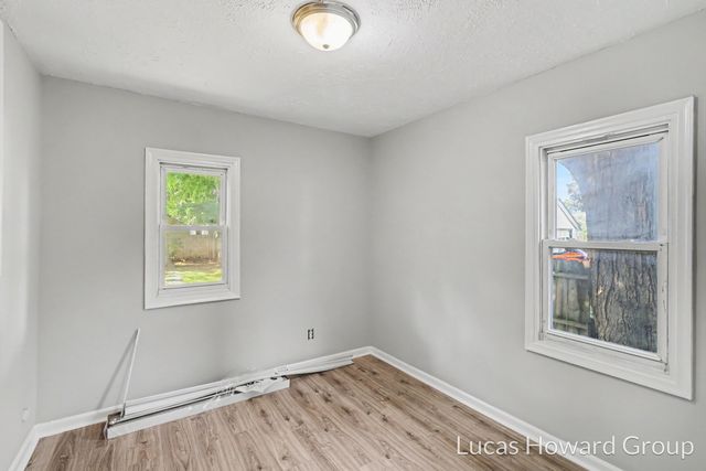 29 Shellenberger Avenue, Battle Creek, MI 49037