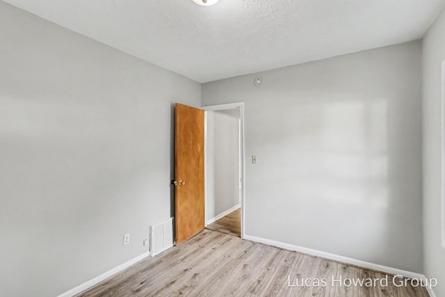 29 Shellenberger Avenue, Battle Creek, MI 49037