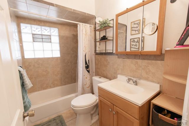 2114 Spruce St, Pueblo, CO 81004